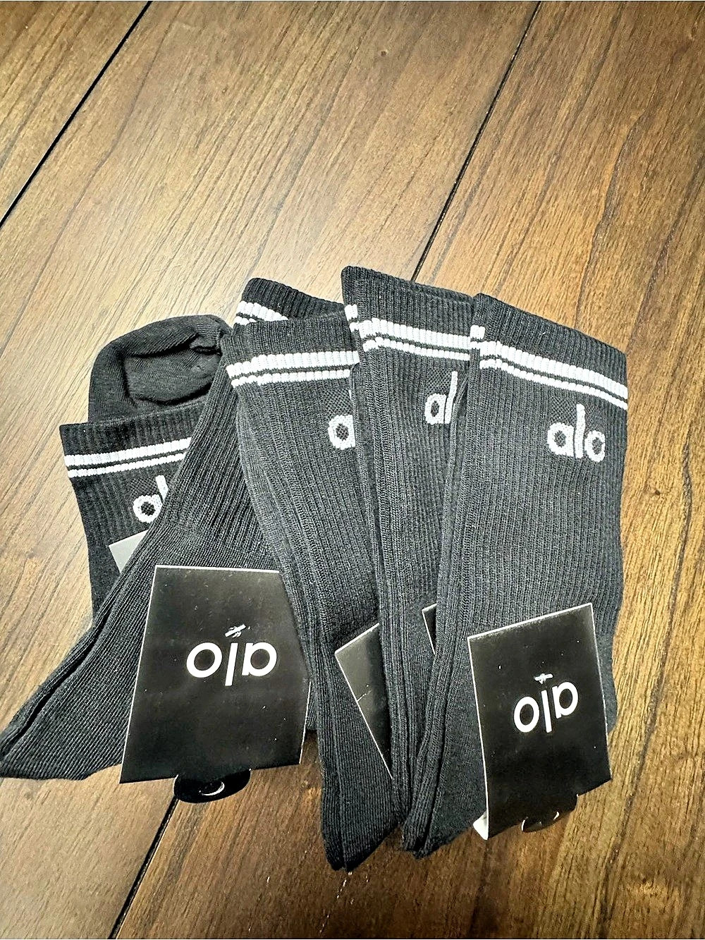alo 5 pack bundle 55Striped Athletic Socks in Black & White NWT